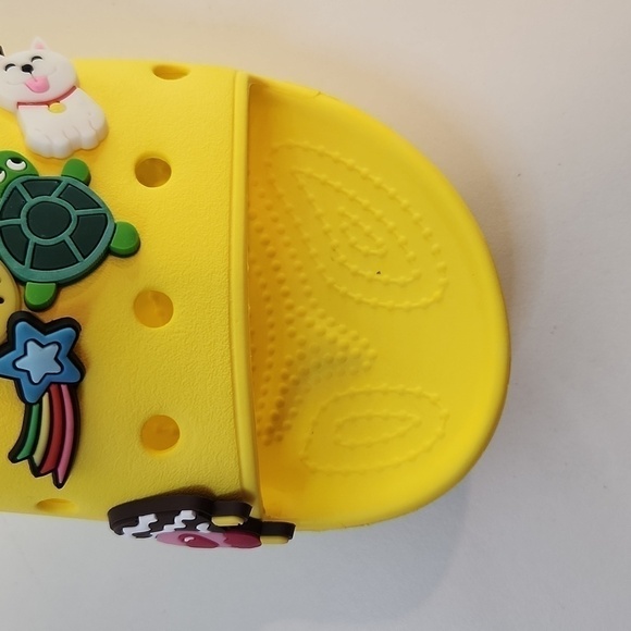 Crocs Classic Slide Sandals 206121 Yellow Slip On Unisex Men's Sz 4 Women's Sz 6 - Picture 10 of 15